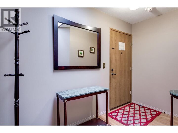 Property Photo: 2110 Hoy Street 314 BC V1Y 8T4
