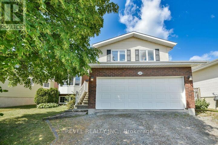149 Girdwood Crescent — photo 1