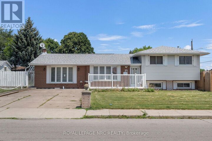 Property Photo: 35 Eugene Street ON L8H 2R1