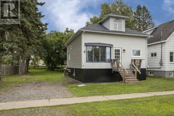238 Angus St — photo 1