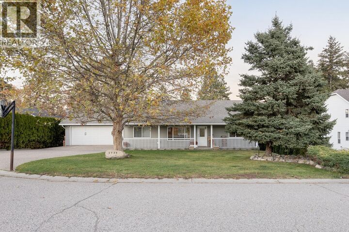 Property Photo: 2735 Northview Place BC V4V 1R1