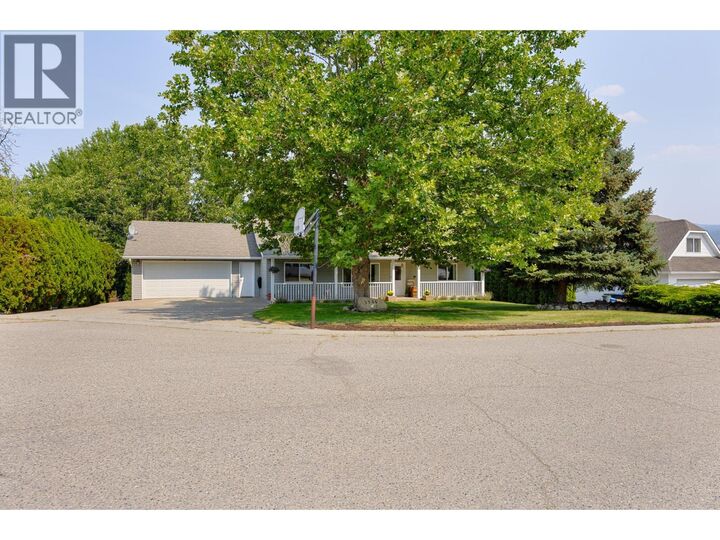 Property Photo: 2735 Northview Place BC V4V 1R1