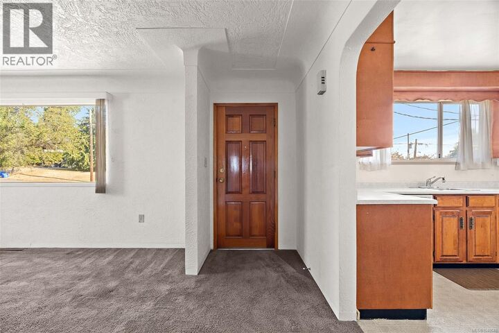 Property Photo:  935 Inskip Street  BC V9A 4J6 