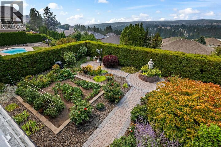 Property Photo: 3388 Ridge Boulevard BC V4Y 2V6