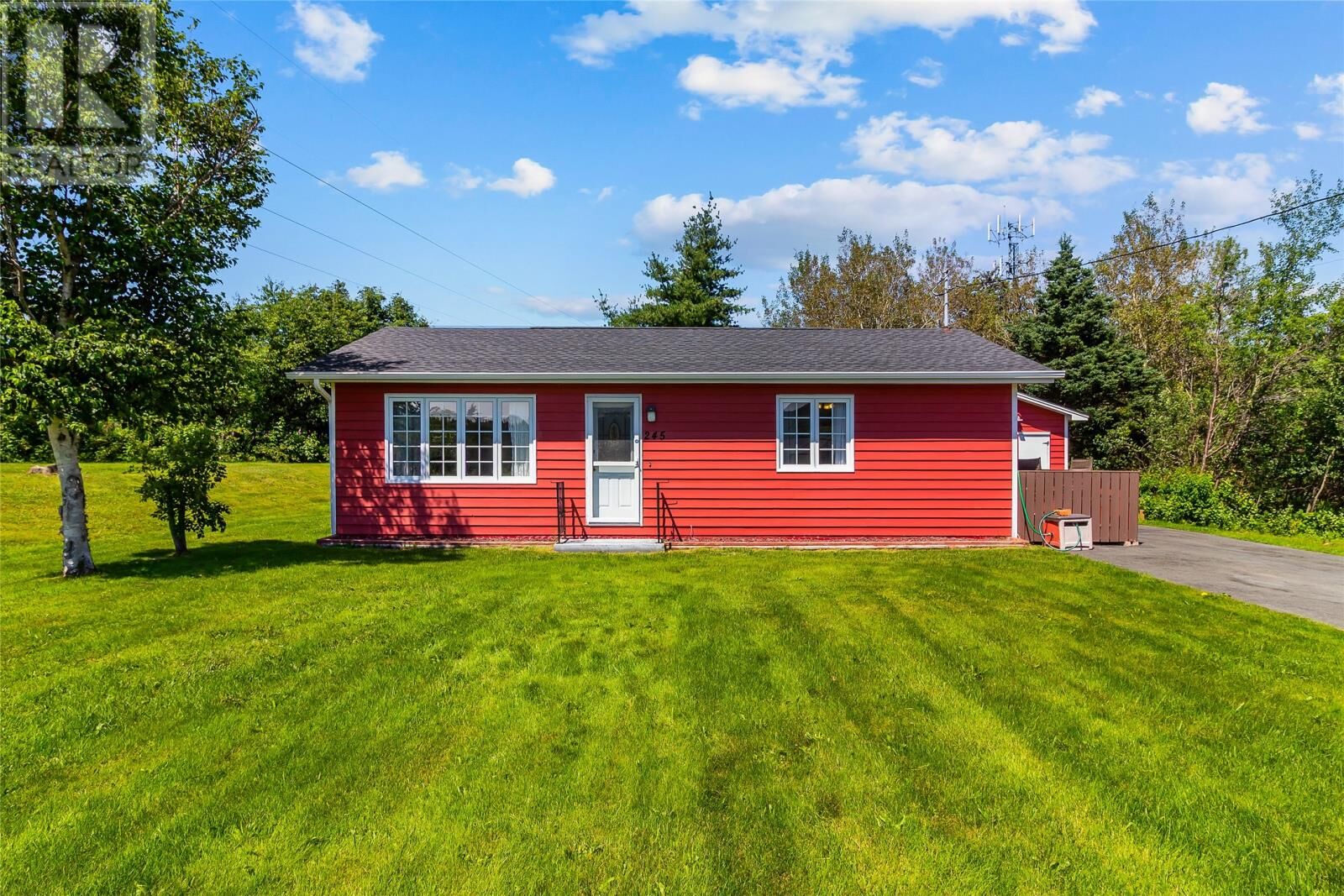 Property Photo:  245 East Highway  NL A0A 4G0 