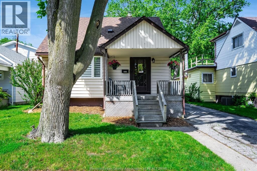 Property Photo:  1353 George Avenue  ON N8Y 2X8 