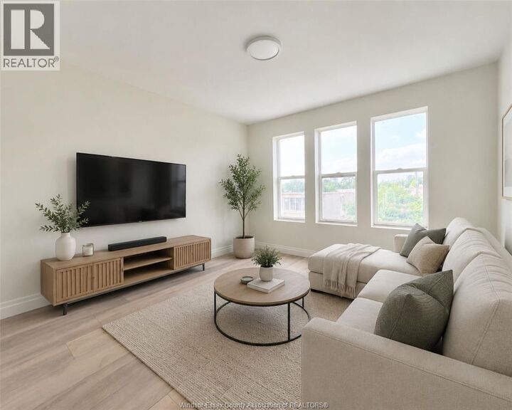 Property Photo:  706 Marentette Avenue 2  ON N9A 1Z6 