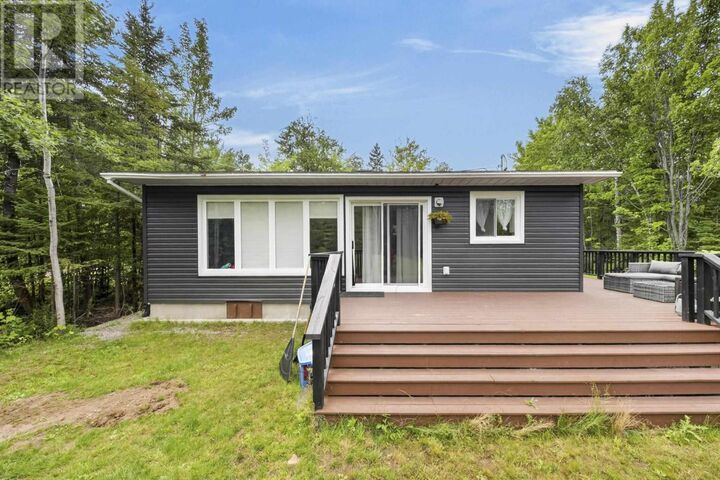 6 Ladema Dr — photo 1
