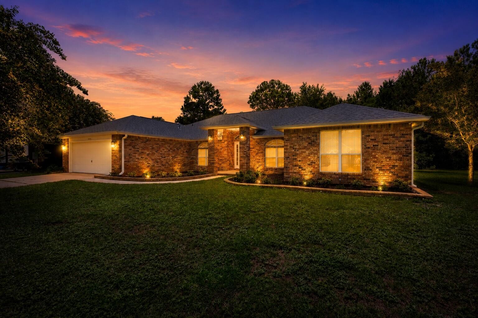 Property Photo:  8335 Onich Drive  FL 32566 
