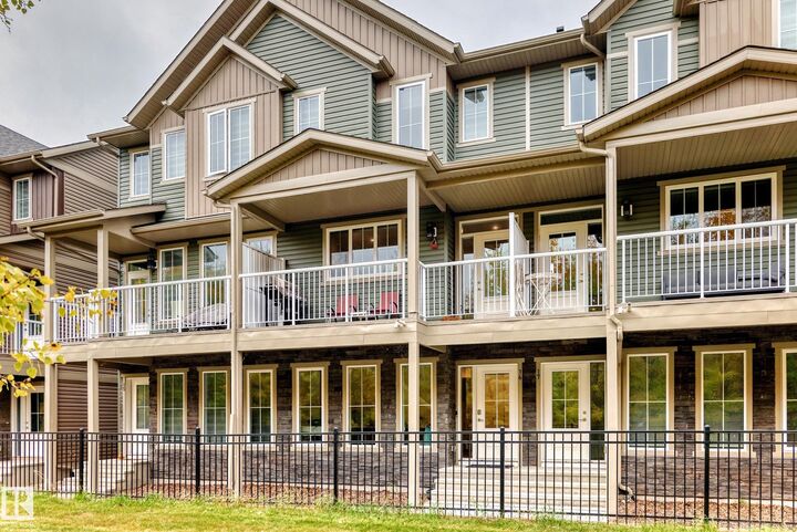 Property Photo:  1051 Graydon Hill Boulevard SW 16  AB T6W 3C8 