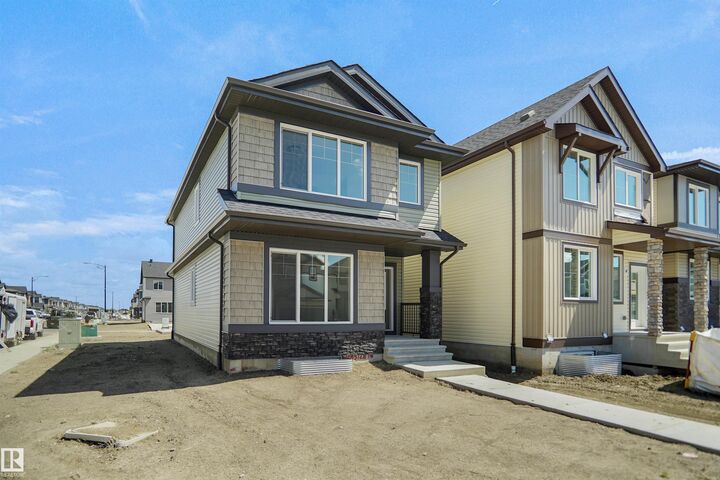 Property Photo:  546 Ashgrove Circle  AB T9E 0K7 