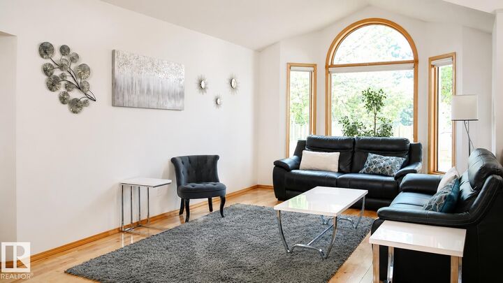 Property Photo: 306 Twin Brooks Drive NW AB T6J 6S4