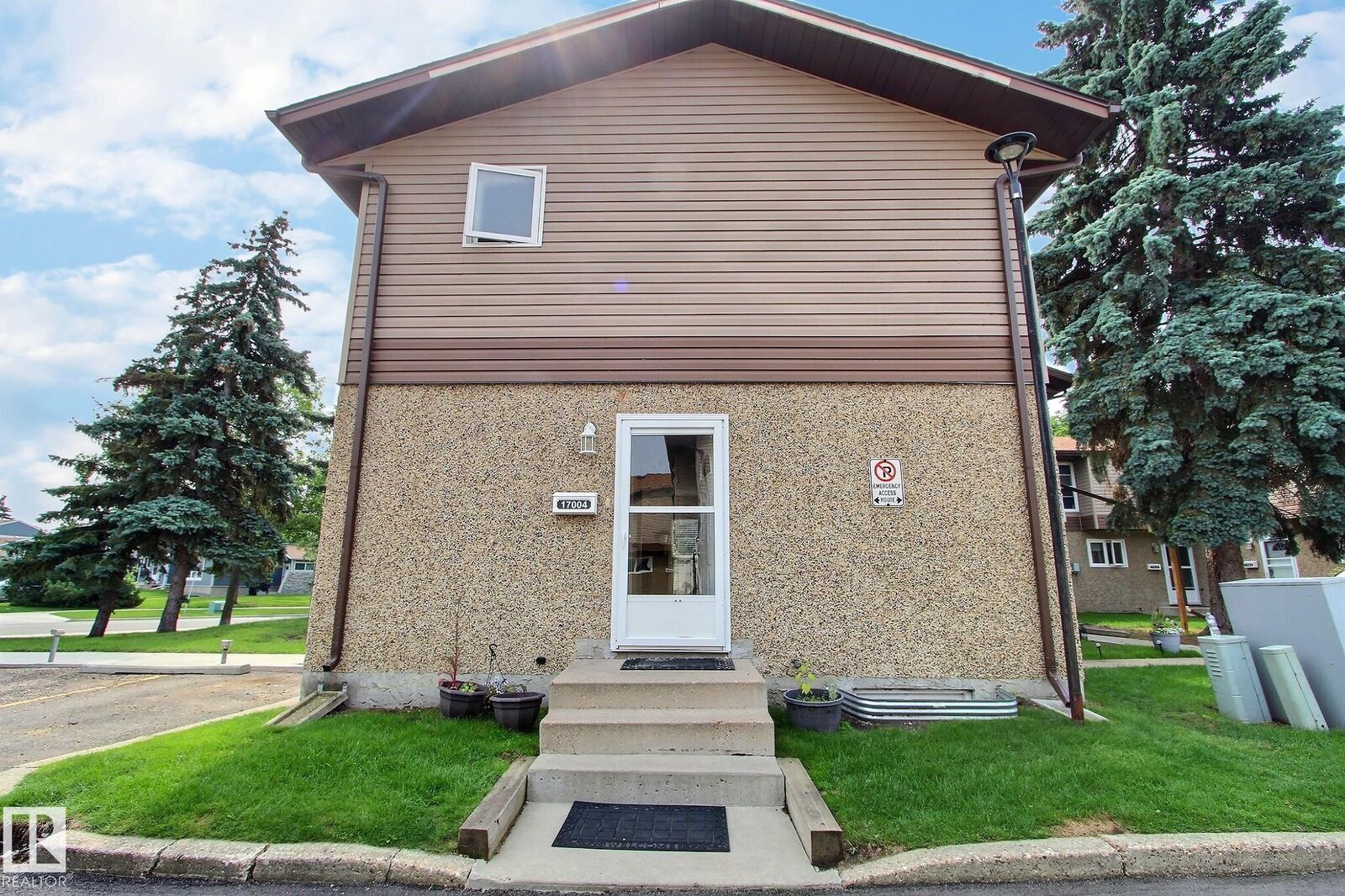 Property Photo: 17004 100 Street NW AB T5X 5E1