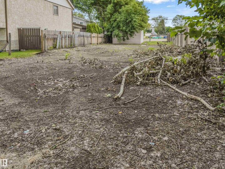Property Photo:  12723 121 Street NW  AB T5L 0A8 