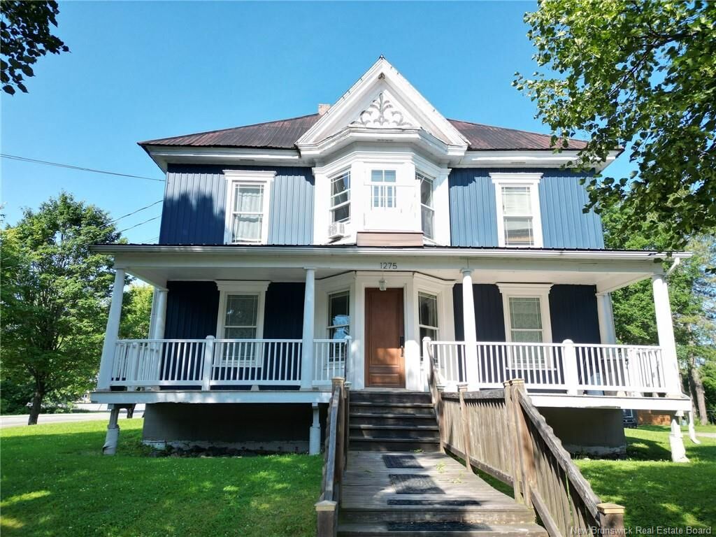 Property Photo:  1275 West Riverside Drive  NB E7H 5H8 