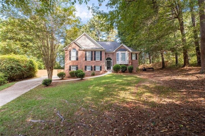 Property Photo: 218 Oakwood Court GA 30252
