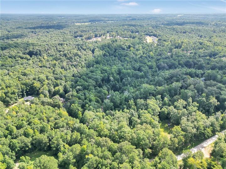 Property Photo:  376 Doe Lane  GA 30055 