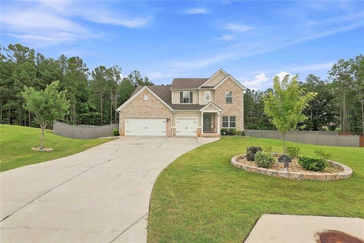 Property Photo:  155 Estancia Lane  GA 30215 