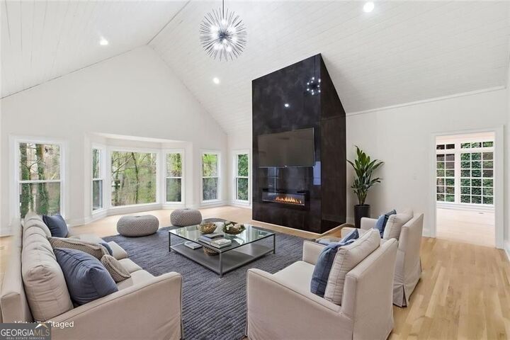 Property Photo: 7170 Riverside Drive NW GA 30328