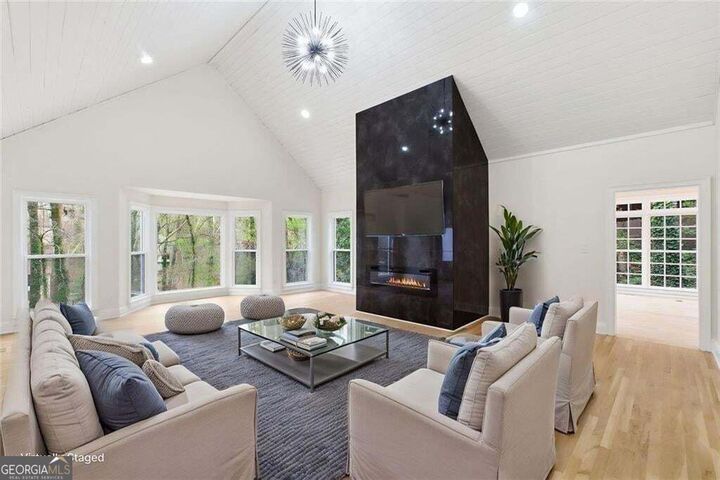 Property Photo: 7170 Riverside Drive NW GA 30328