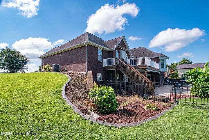 Property Photo:  1993 Mud Splash Rd  KY 42740 