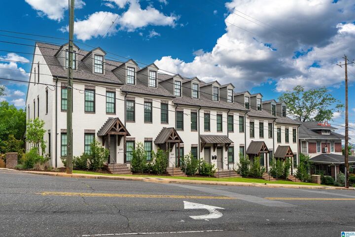 Property Photo:  1624 Richard Arrington Boulevard 5 Units In Total  AL 35205 