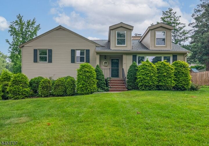Property Photo: 17 Turtle Rd NJ 07960