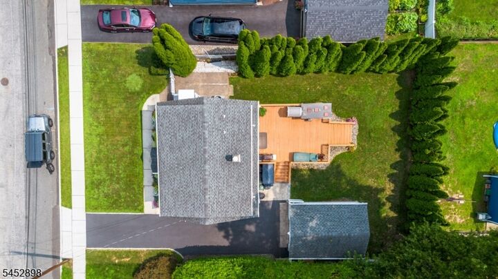Property Photo:  9 Clairmont Rd  NJ 07012 
