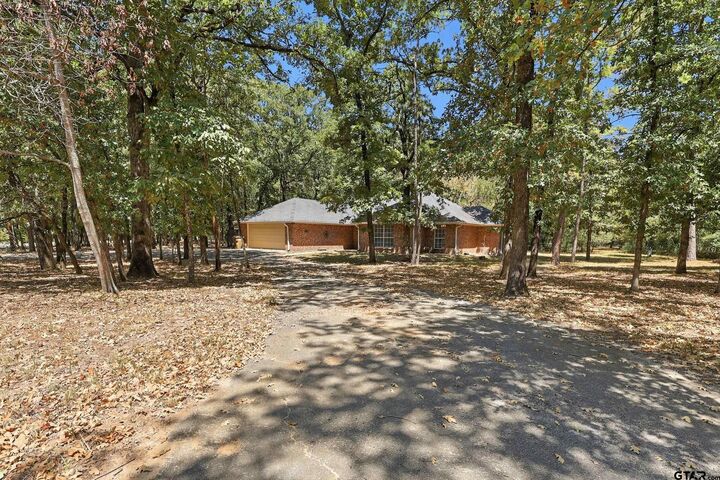 Property Photo:  1343 Valleywood Trail  TX 75765 