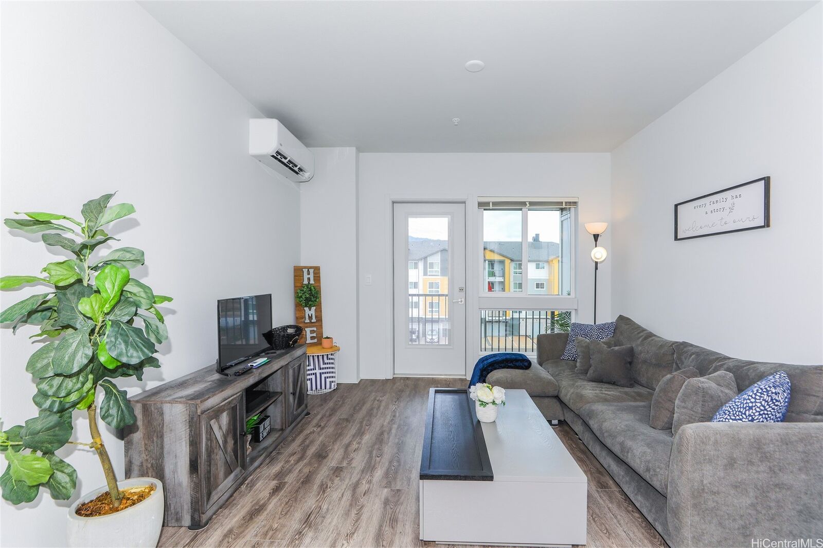 Property Photo:  91-3641 Iwikuamoo Street 9405  HI 96706 