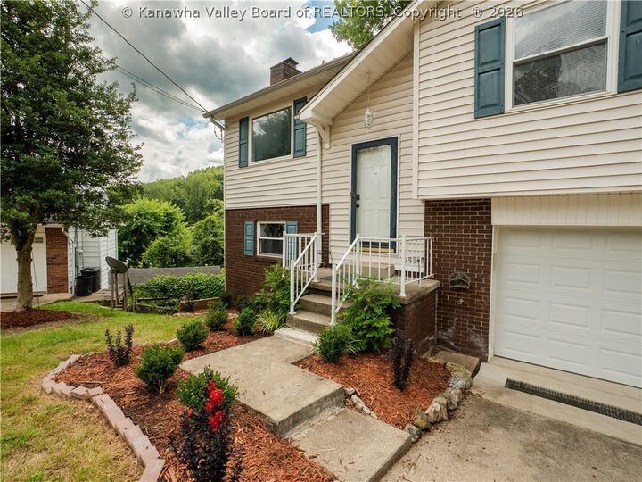 Property Photo:  5011 Tipperary Street  WV 25313 