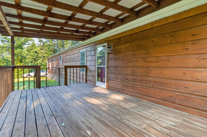 Property Photo:  72 P Burke Road  KY 42647 