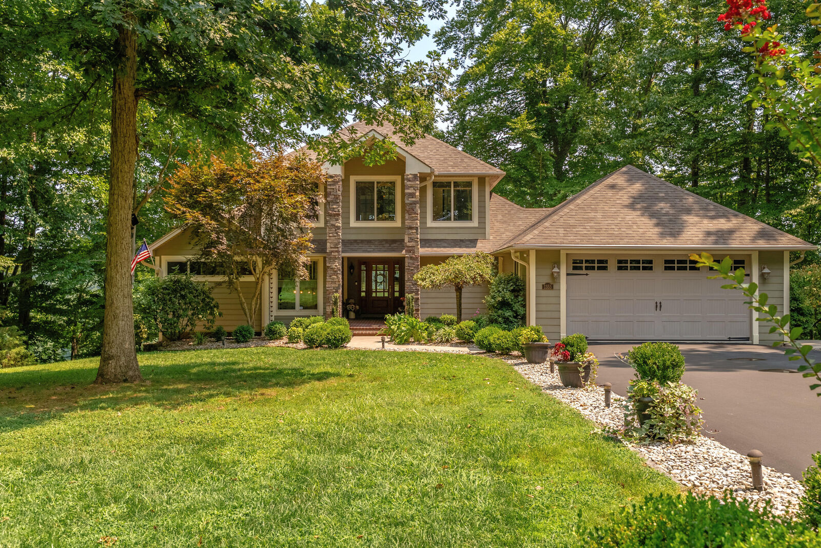 Property Photo: 1355 Cliffside Drive KY 42642