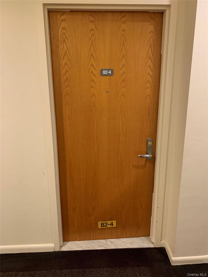 Property Photo:  75 McKinley Avenue B2-4  NY 10606 