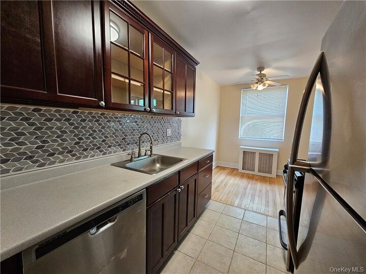 Property Photo: 7 Greenridge Avenue C7 NY 10605