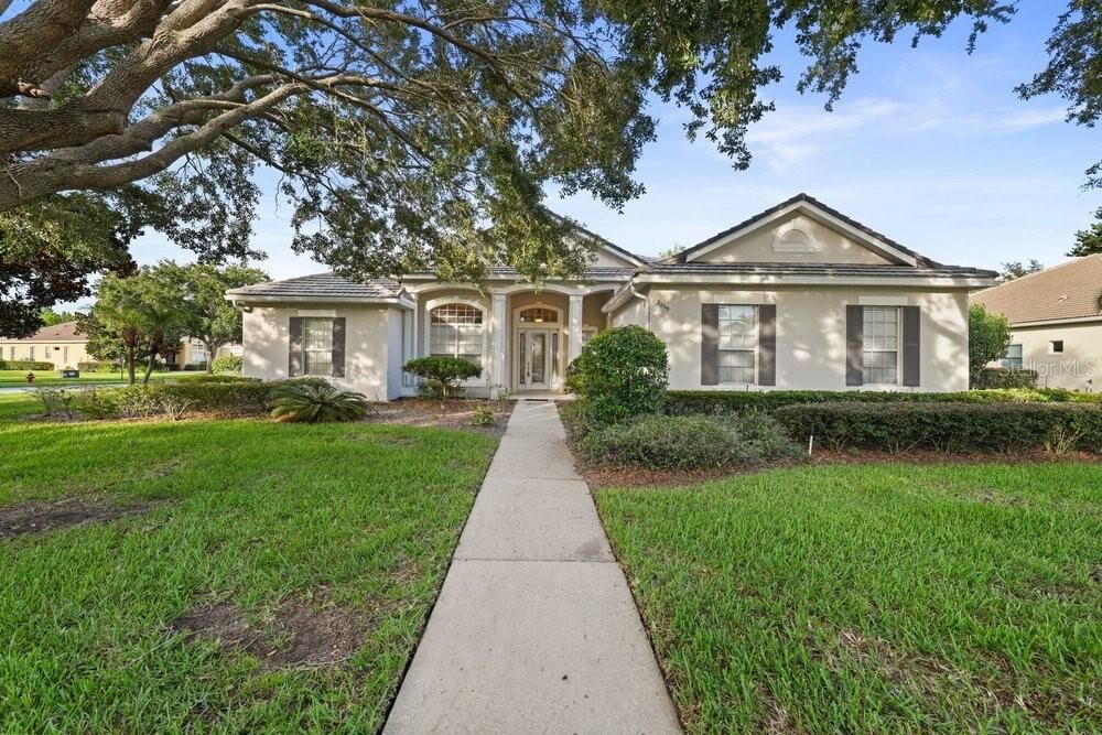 Property Photo: 2019 Capri Lane FL 32757