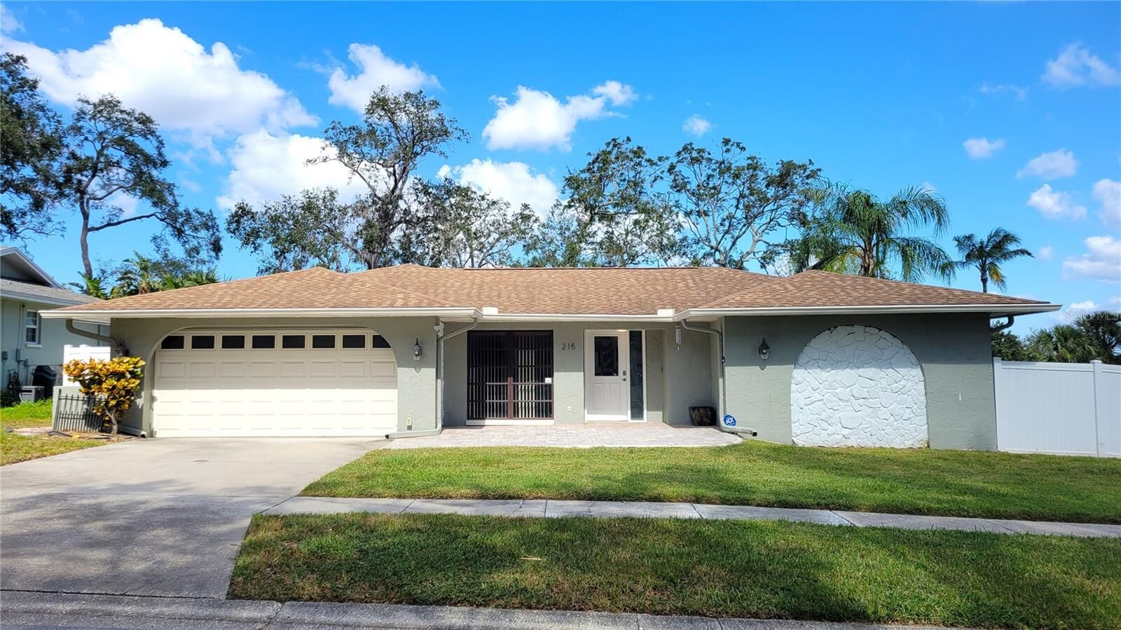 Property Photo:  215 Meadowcross Drive  FL 34695 