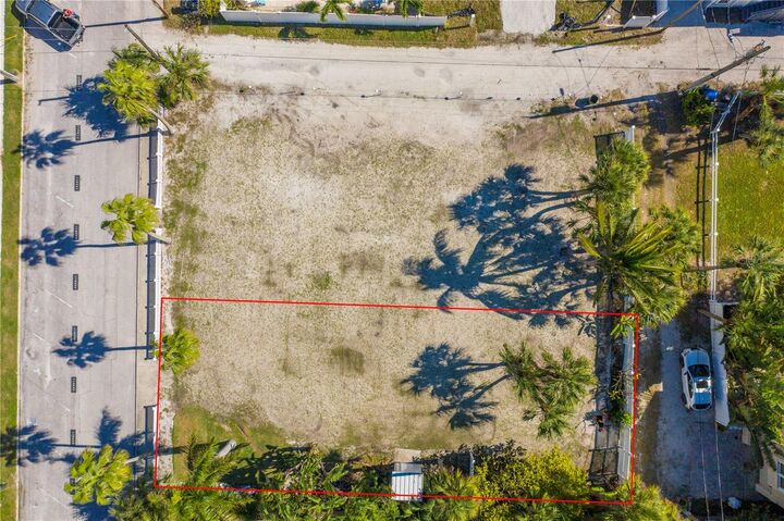 Property Photo:  15th Avenue  FL 33706 