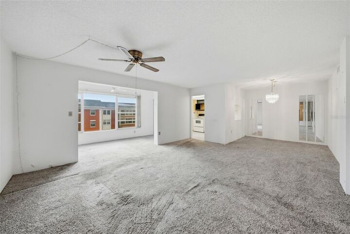 Property Photo:  6800 20th Avenue N 505  FL 33710 