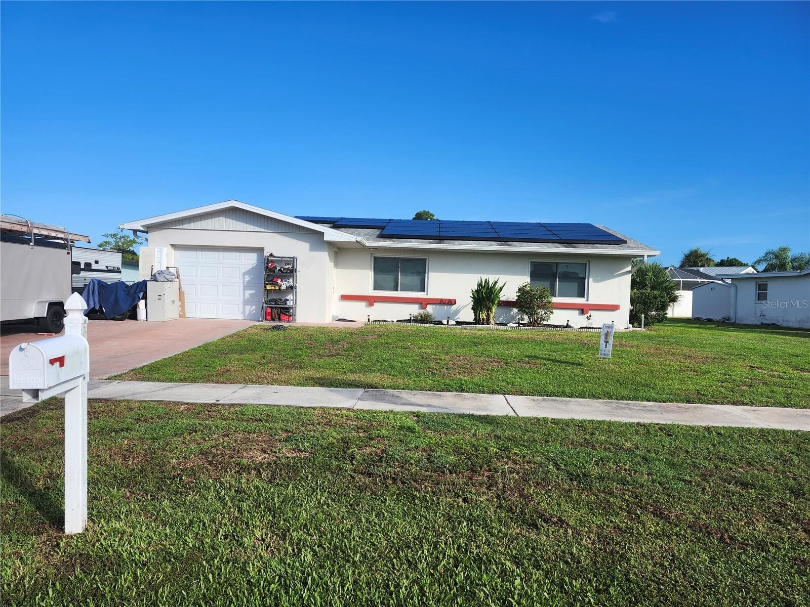 Property Photo:  2441 Beacon Drive  FL 33952 