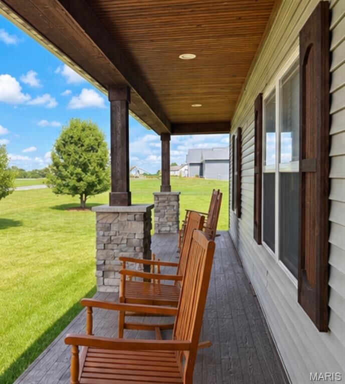 Property Photo:  2 Condor Ridge Court  MO 63377 