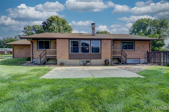 Property Photo: 13248 Hobnail Drive MO 63146