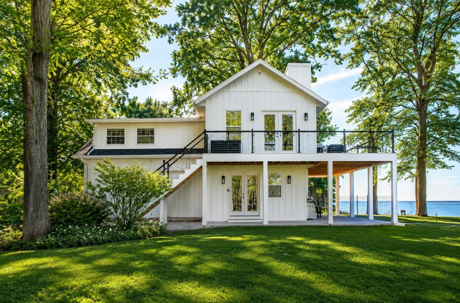 Property Photo:  1722 Lake Michigan Drive  MI 49408 