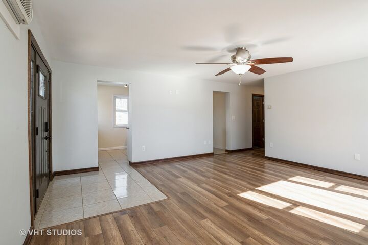 Property Photo:  21938 W 6th Street  IL 60046 
