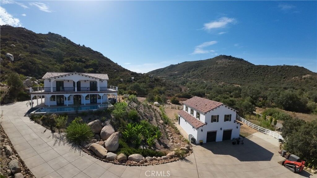 Property Photo:  18124 Viejo  CA 92562 
