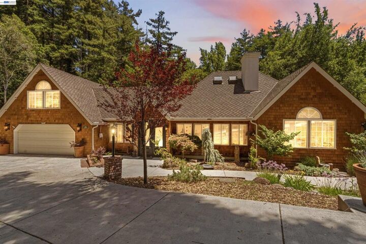 Property Photo:  220 Miracle Ln  CA 95060 