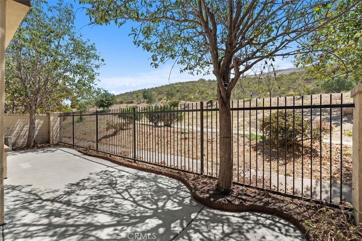 Property Photo:  34 Paperwhite  CA 92603 