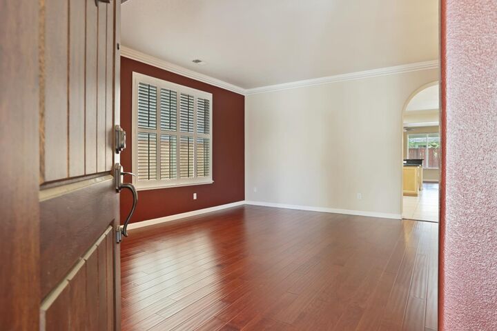 Property Photo:  9864 Elston Circle  CA 95757 