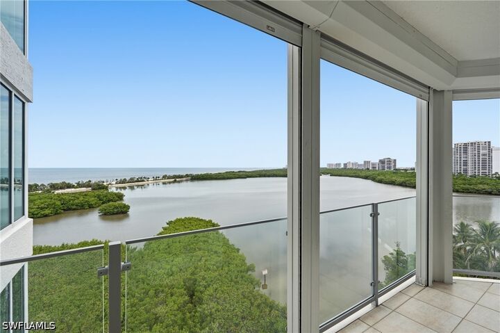 Property Photo: 60 Seagate Drive 806 FL 34103