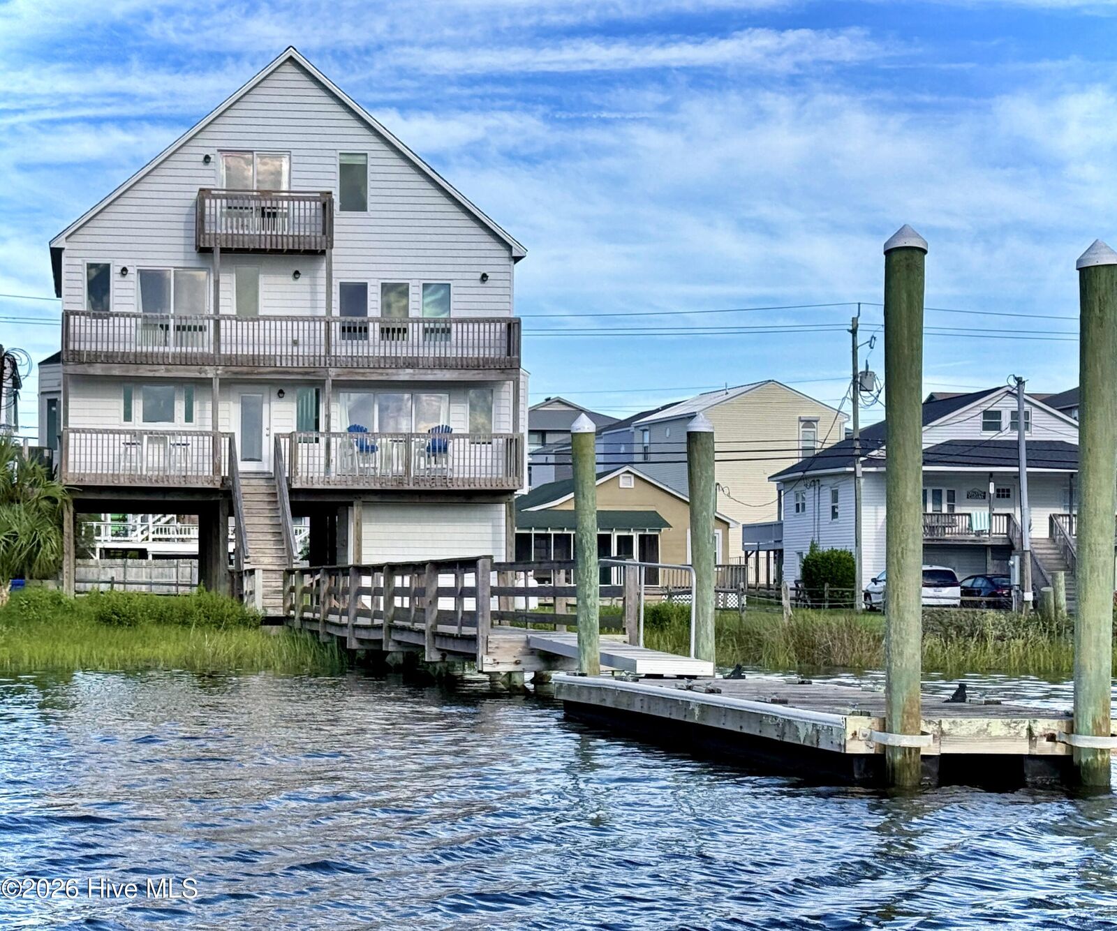 Property Photo:  517 Canal Drive  NC 28428 